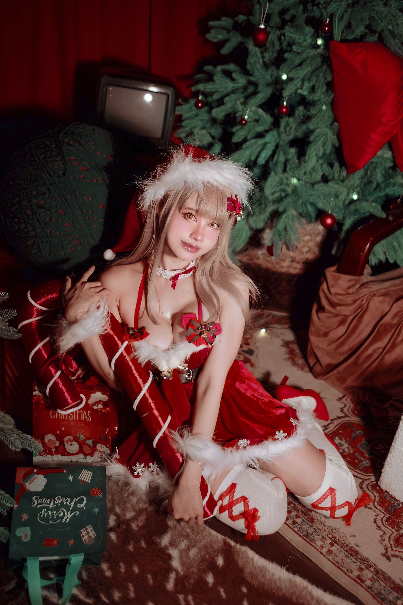 图片[2]-No.067 – NIKKE Emma Xmas [17P]-cos王者